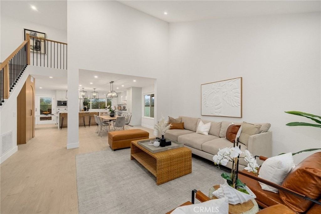 24362 Via Santa Clara - Photo 5 of 40