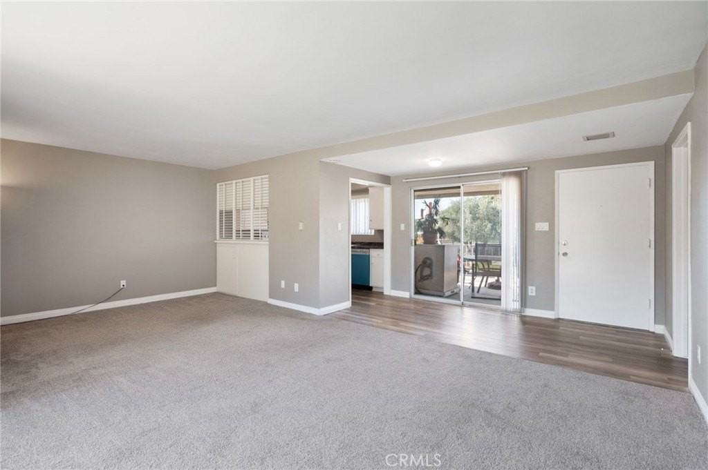 22945 Nadine Cir #B - Photo 6 of 25