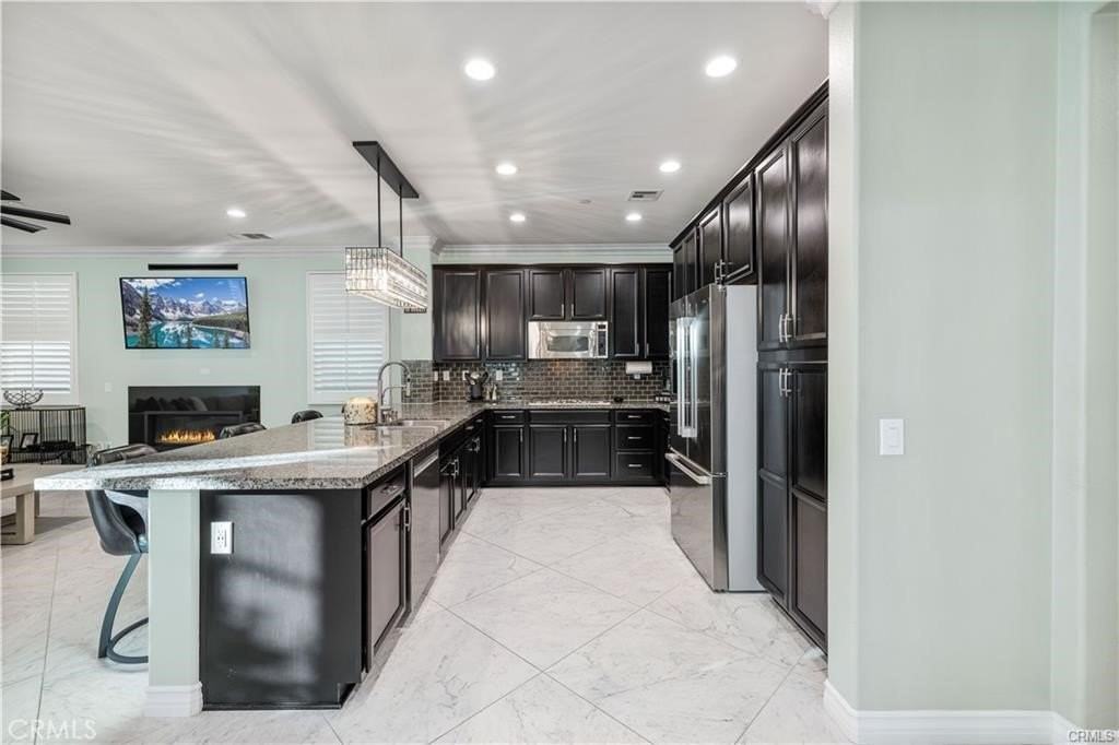 28537 Vista Del Rio Dr - Photo 6 of 31