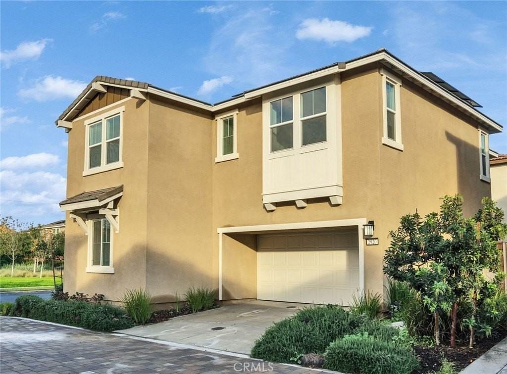 2920 S Halton Paseo - Photo 3 of 29