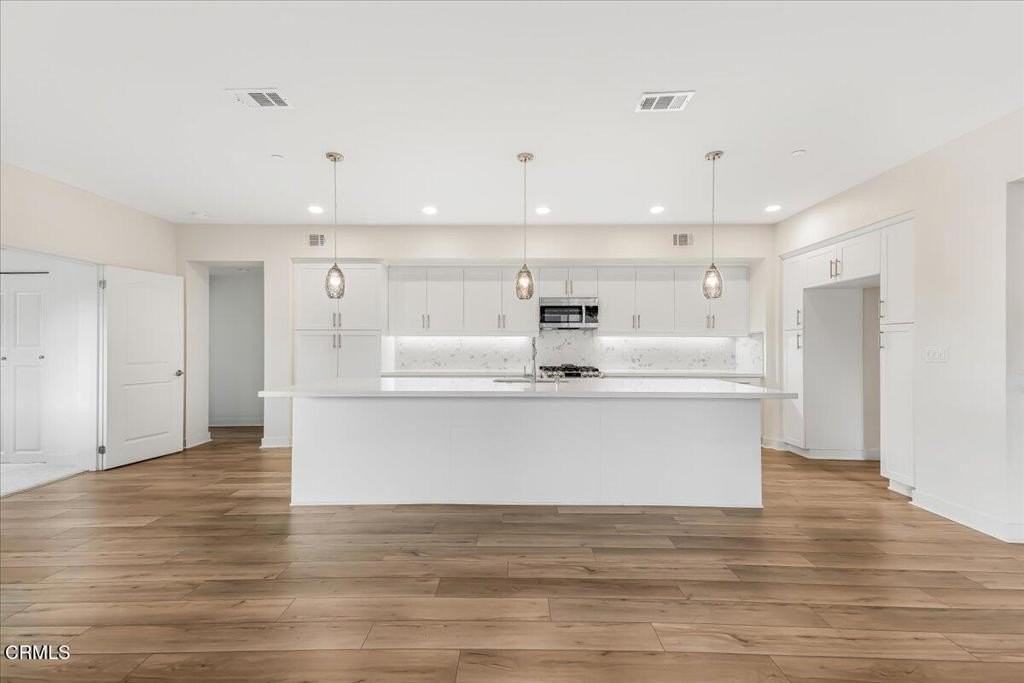 2830 Wagon Wheel Rd #304 - Photo 5 of 44