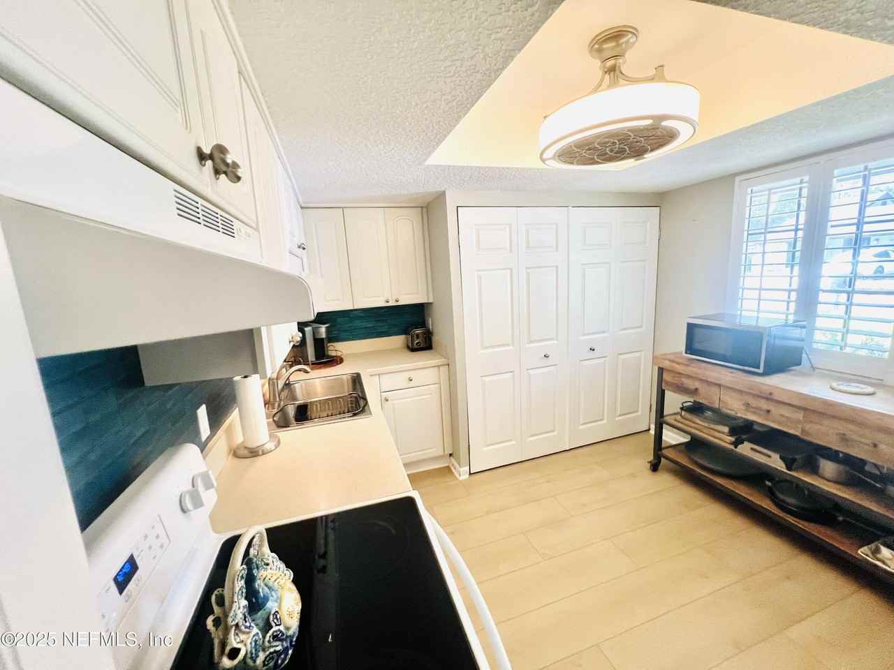 184 Bermuda Ct - Photo 7 of 27