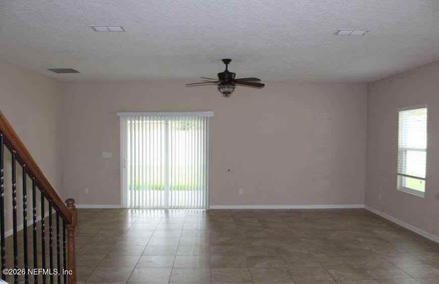 16404 Magnolia Grove Way - Photo 6 of 24