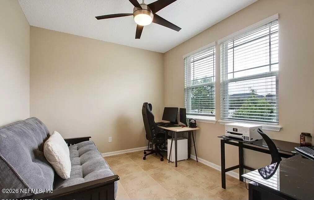 459 Vineyard Ln - Photo 7 of 26