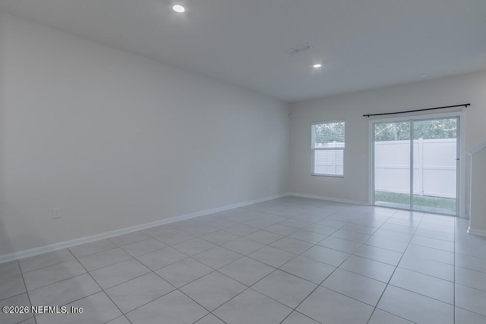 983 Observatory Pkwy - Photo 2 of 26