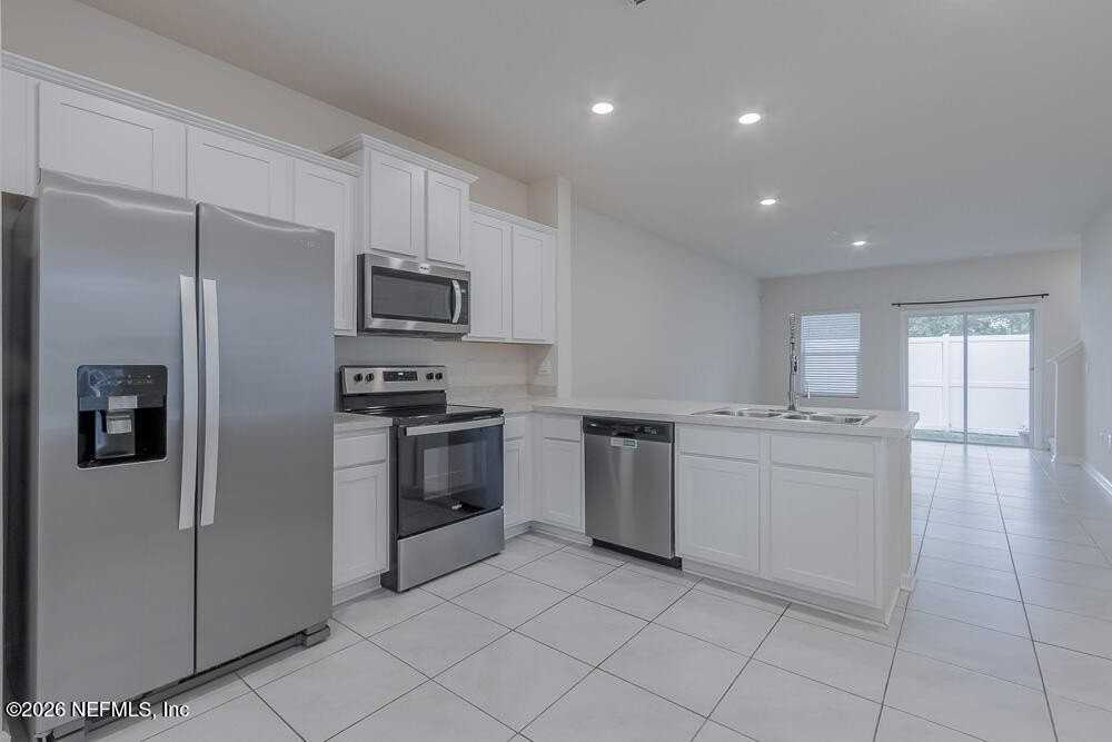 983 Observatory Pkwy - Photo 3 of 26