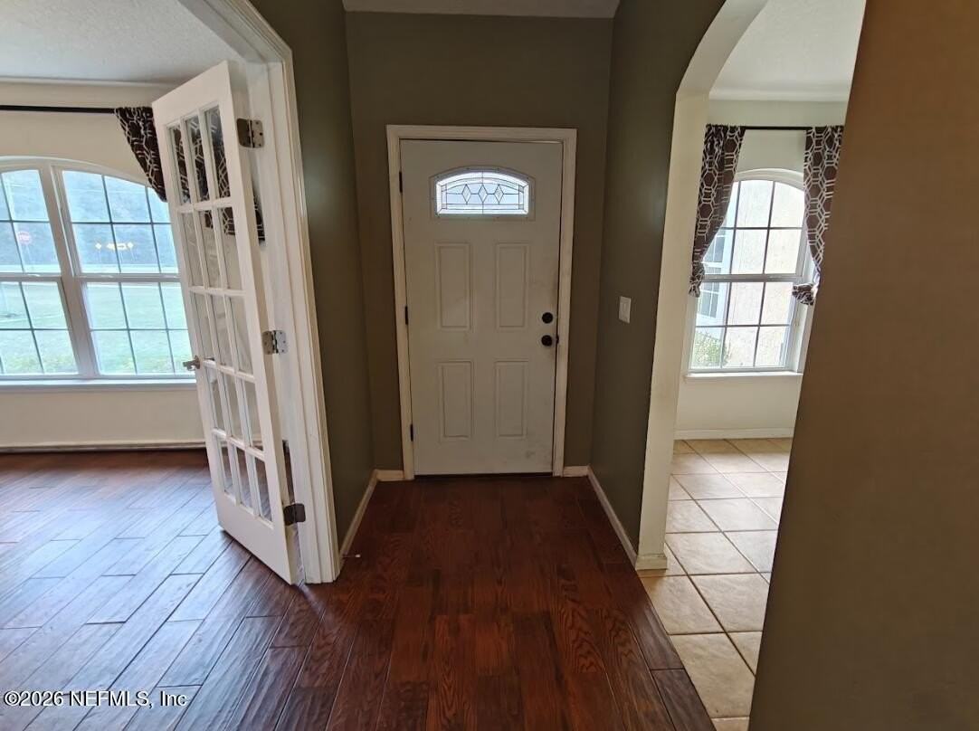 4076 Everett Ave - Photo 5 of 50