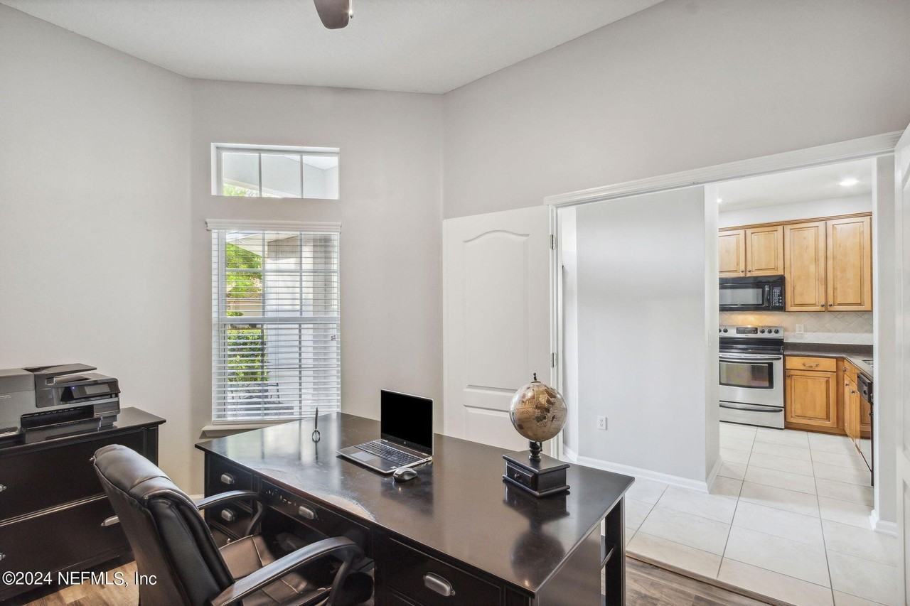 1525 Cotton Clover Dr - Photo 5 of 37