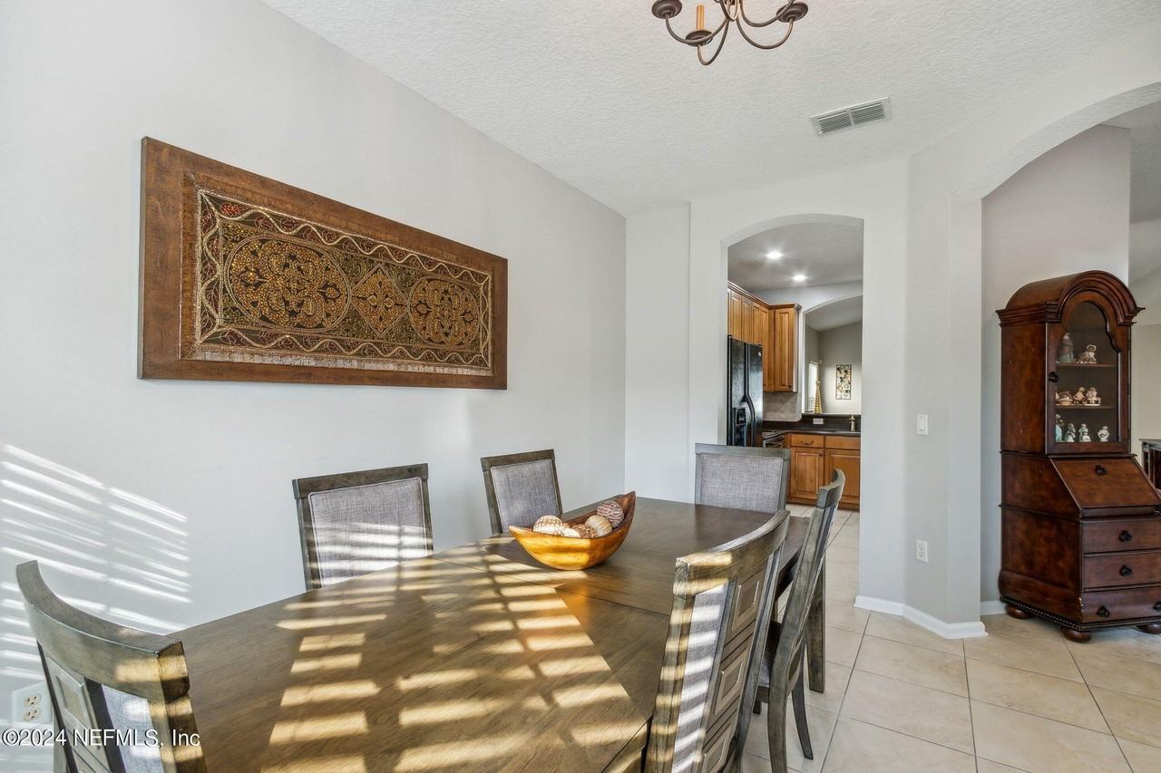 1525 Cotton Clover Dr - Photo 7 of 37