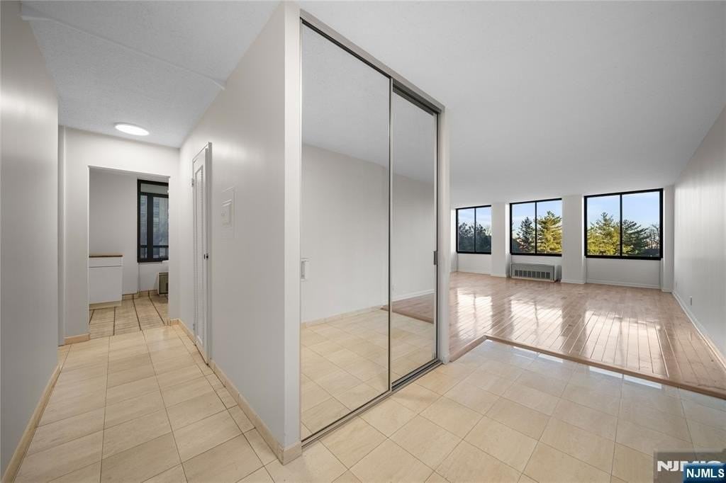 300 Winston Dr - Photo 3 of 29