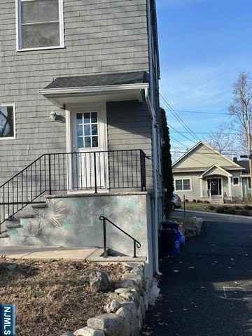 119 Birch St - Photo 2 of 7