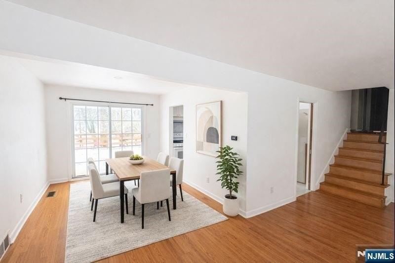 10 Center St - Photo 4 of 22