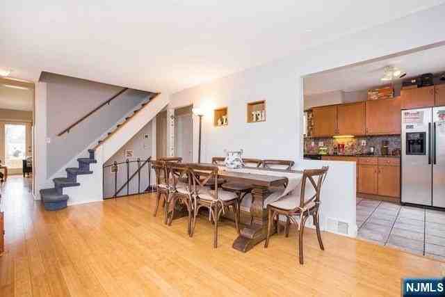 51 Day Ave - Photo 4 of 17