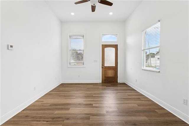 1539 Louisa St - Photo 2 of 10