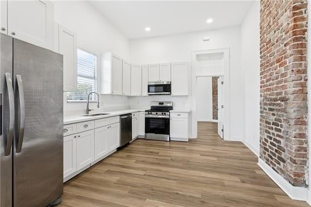 1539 Louisa St - Photo 4 of 10