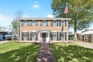 featured image of 8221 Barocco Dr