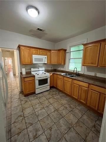 2758 Jonquil St - Photo 7 of 10