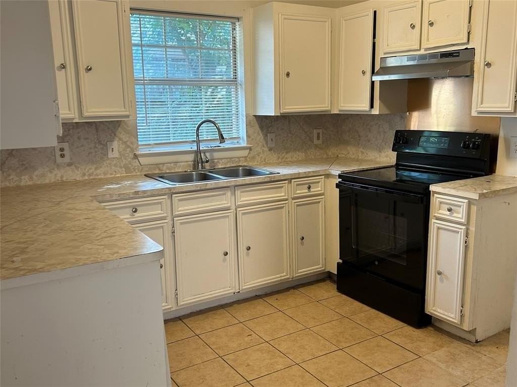 3806 Copeland St - Photo 3 of 25