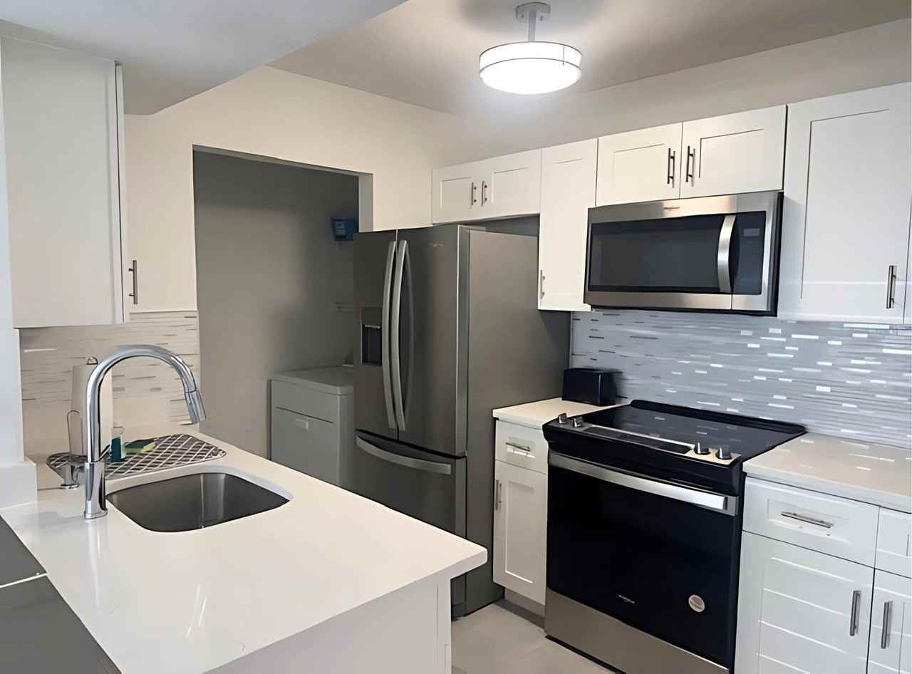 11508 Westwood Blvd #313 - Photo 5 of 7