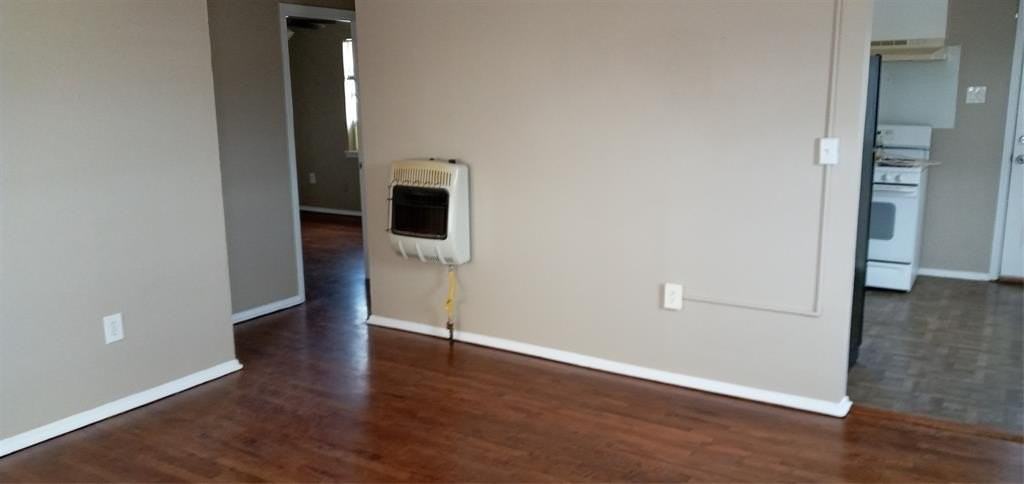 120 S Dove Rd - Photo 2 of 10