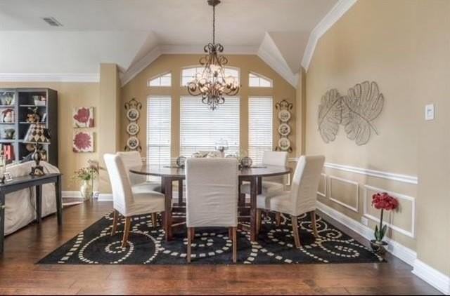 1812 Lacey Oak Ln - Photo 5 of 26