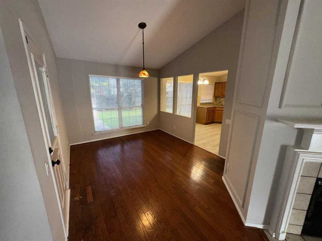 207 Hibiscus Dr - Photo 6 of 17