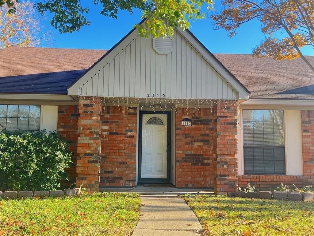 2510 Kimberly Dr - Photo 2 of 17