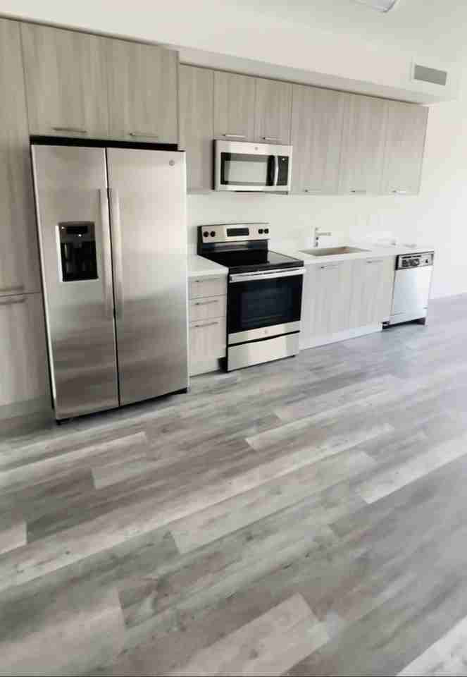 511 E 26th St #209 - Photo 6 of 8