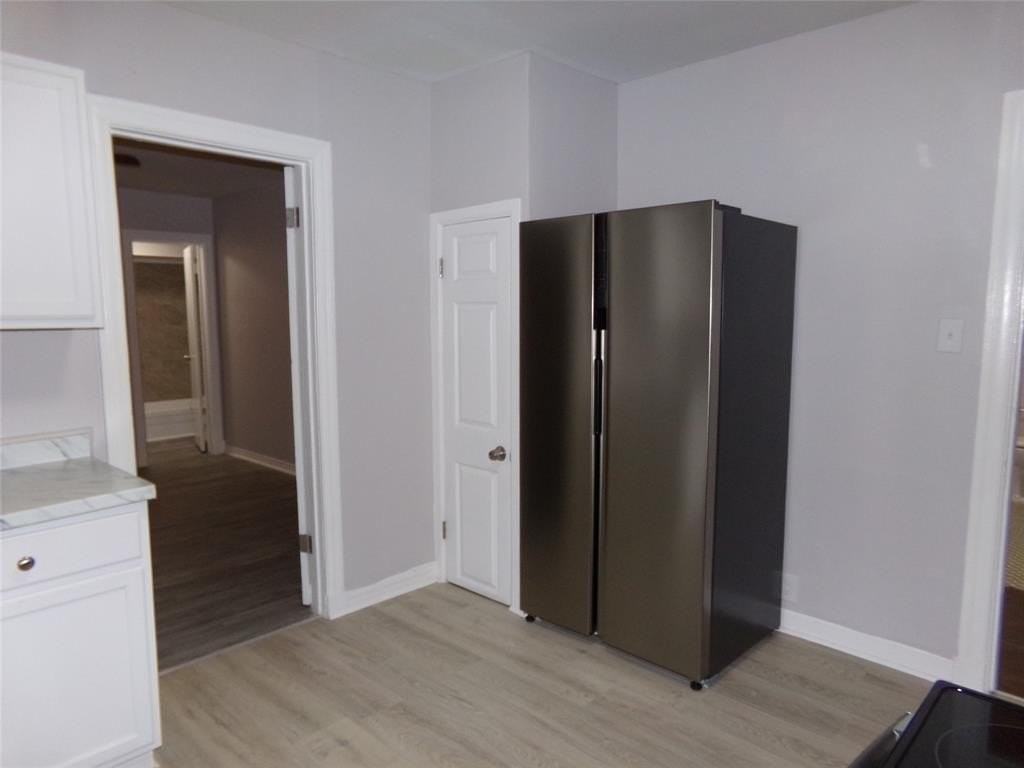 1515 S Vernon Ave - Photo 6 of 14