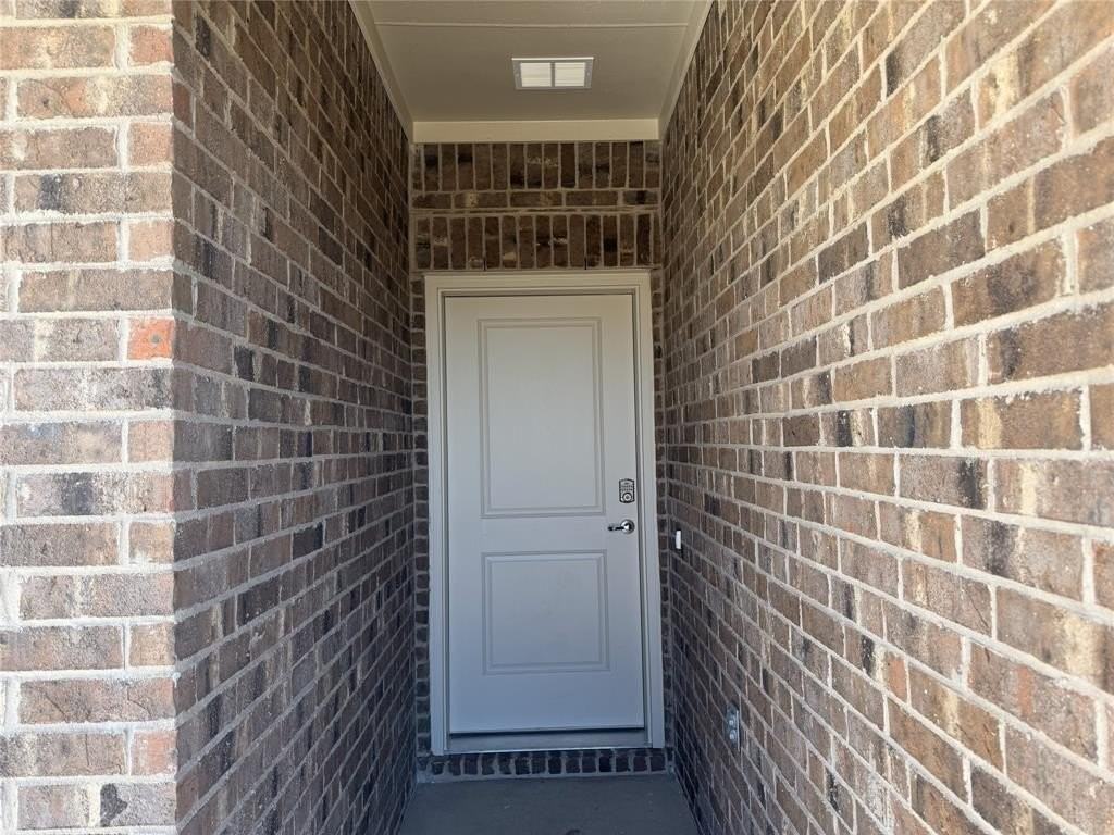 2409 Anson Drive - Photo 2 of 23