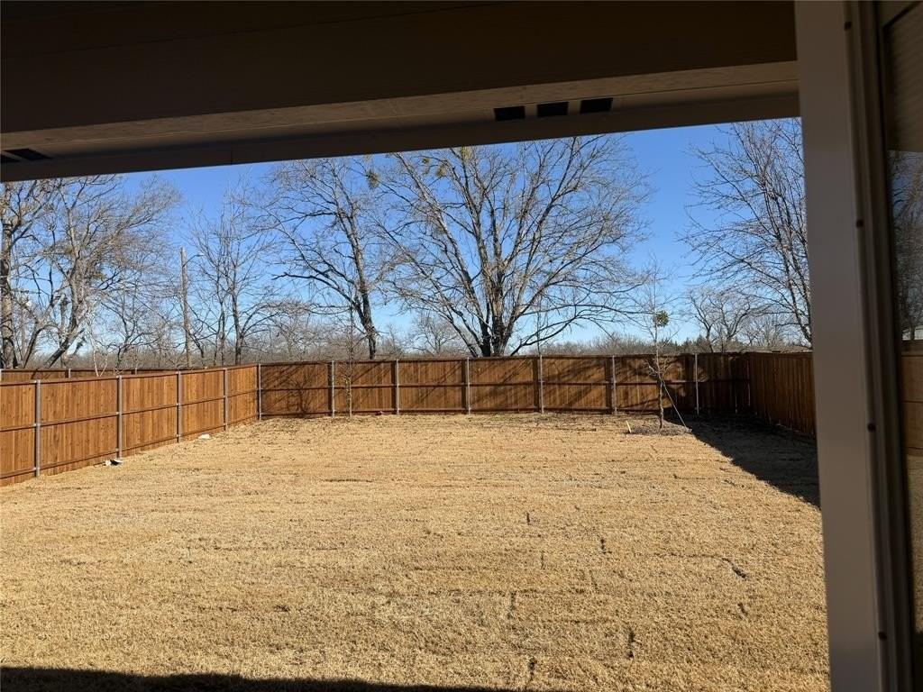 2409 Anson Drive - Photo 7 of 23