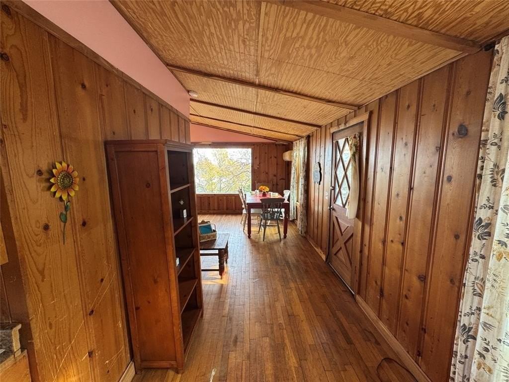 160 Lake Point Dr - Photo 7 of 17