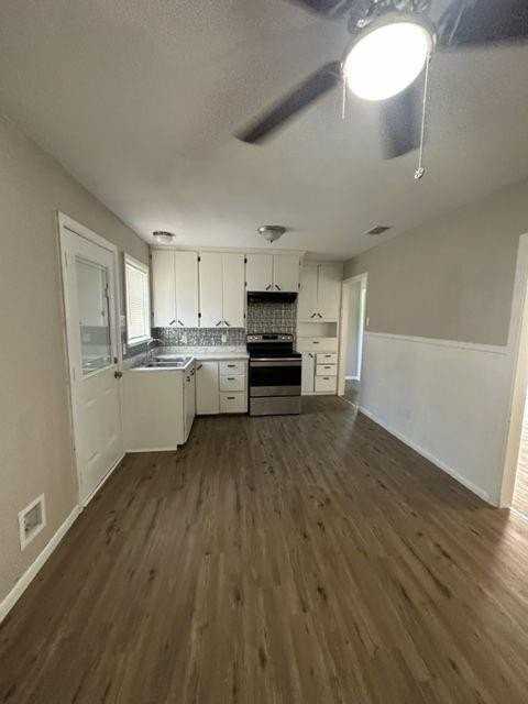 1149 Kirkwood St - Photo 3 of 11