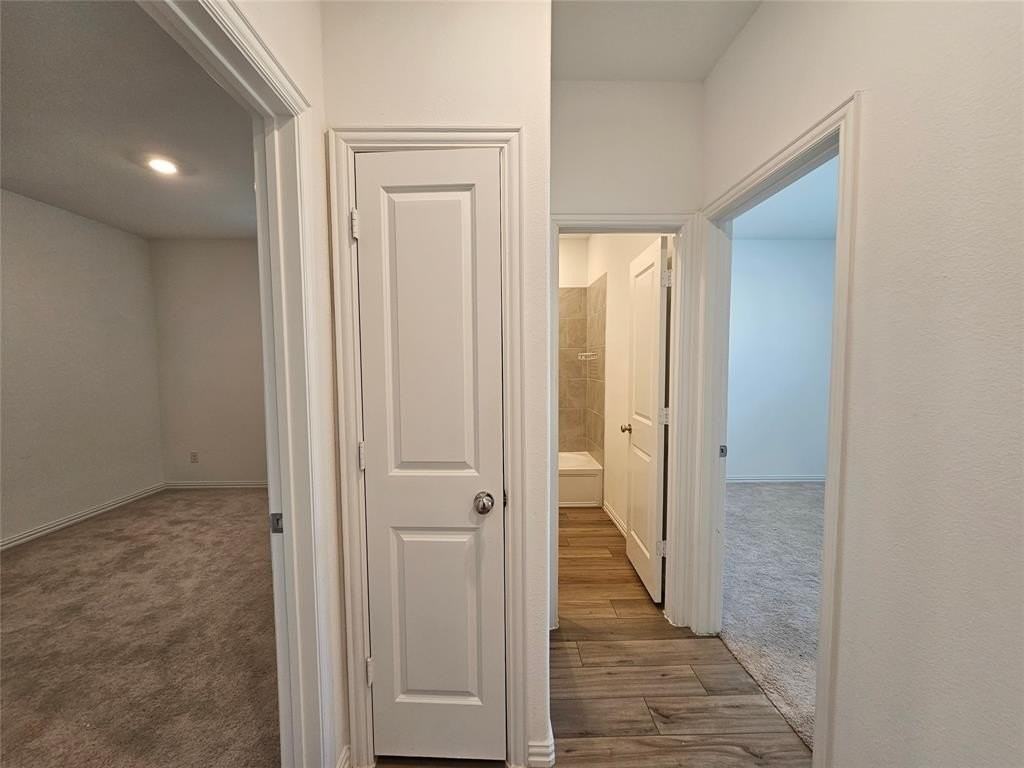 1103 Sassafras Dr - Photo 5 of 37