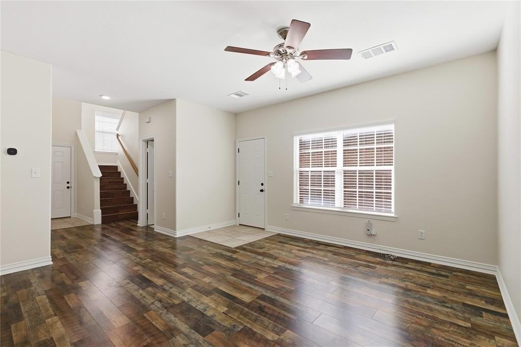 609 E Mcgee St #609 - Photo 7 of 22