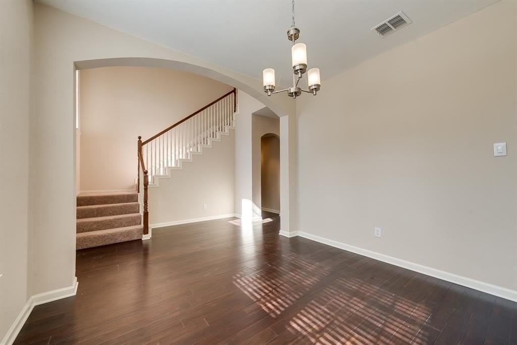 401 Preston Oaks Dr - Photo 3 of 25