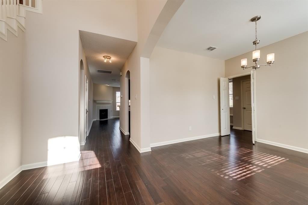 401 Preston Oaks Dr - Photo 5 of 25