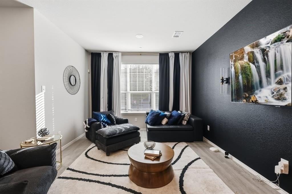 1243 Jones Trl - Photo 3 of 24