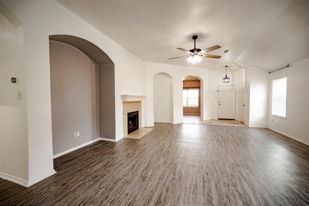 604 Mckamy Blvd - Photo 4 of 21