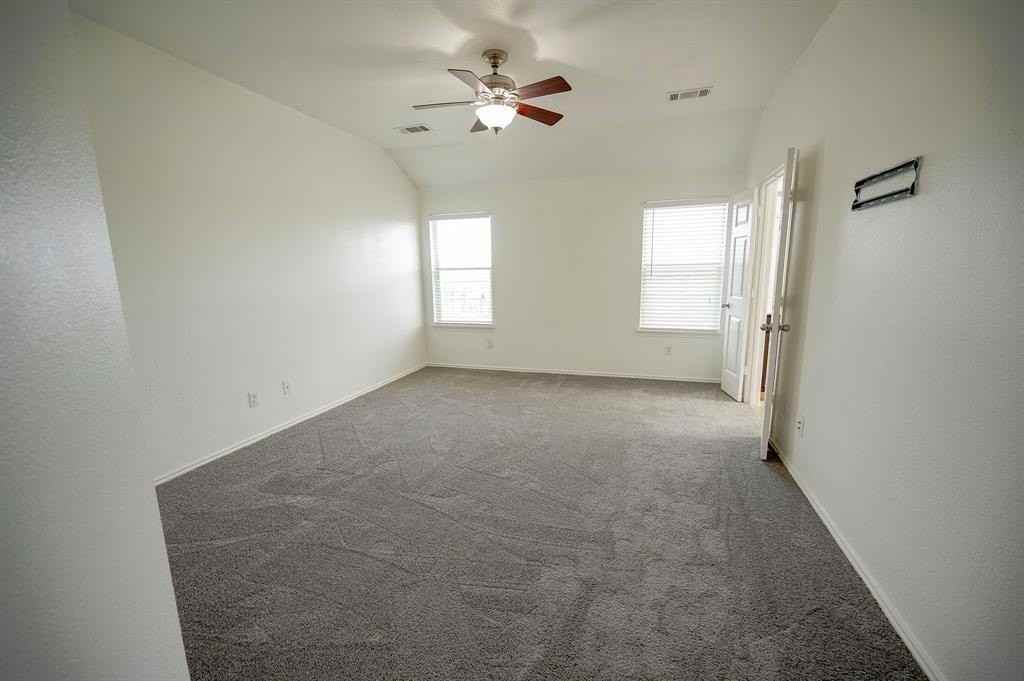 604 Mckamy Blvd - Photo 7 of 21