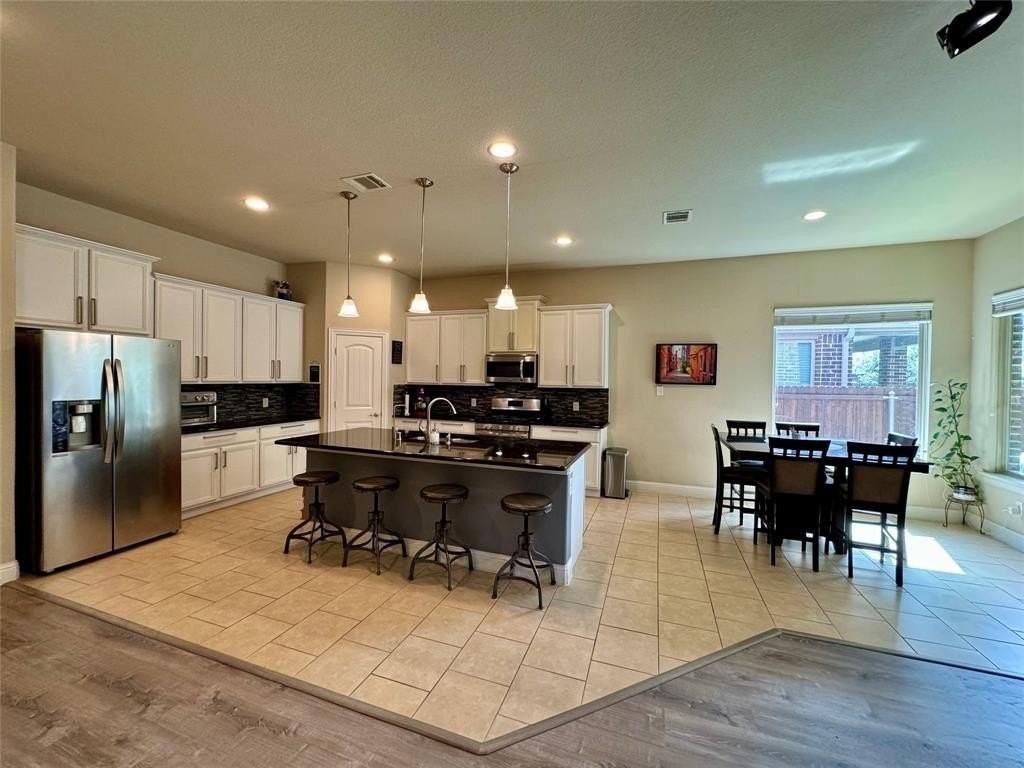 15817 Rockingham St - Photo 6 of 29