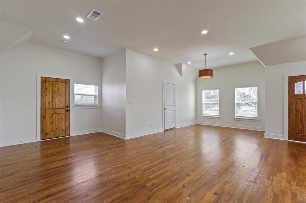 2317 Peabody Ave - Photo 7 of 35