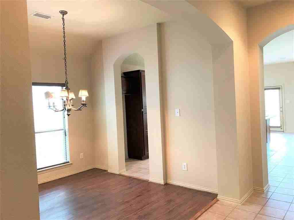 2617 Independence Dr - Photo 7 of 23