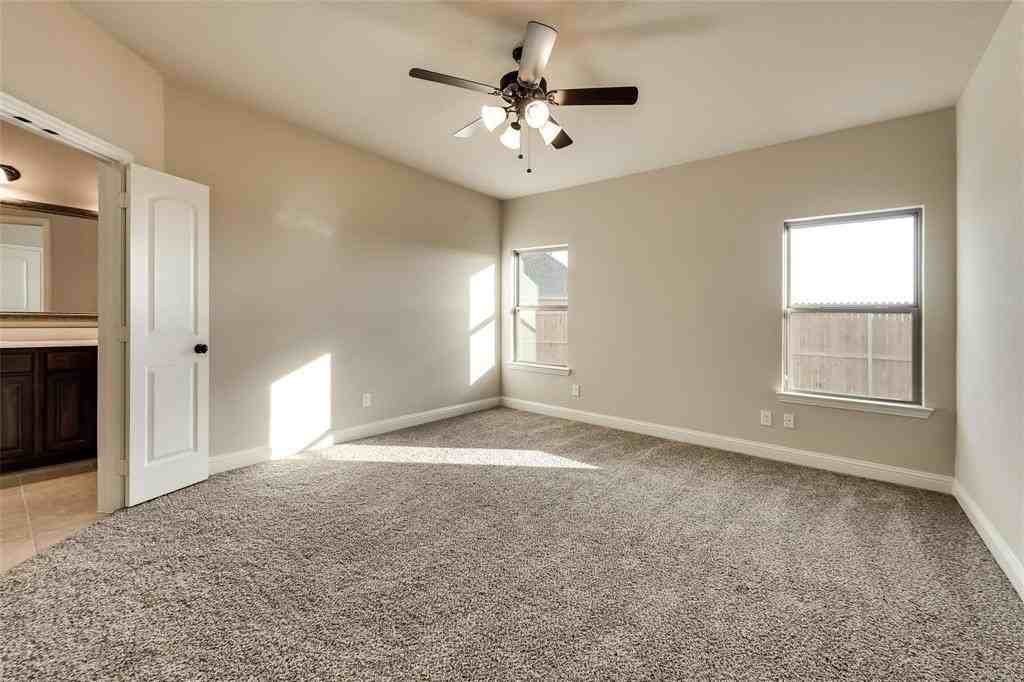 619 Beechwood Dr - Photo 6 of 17