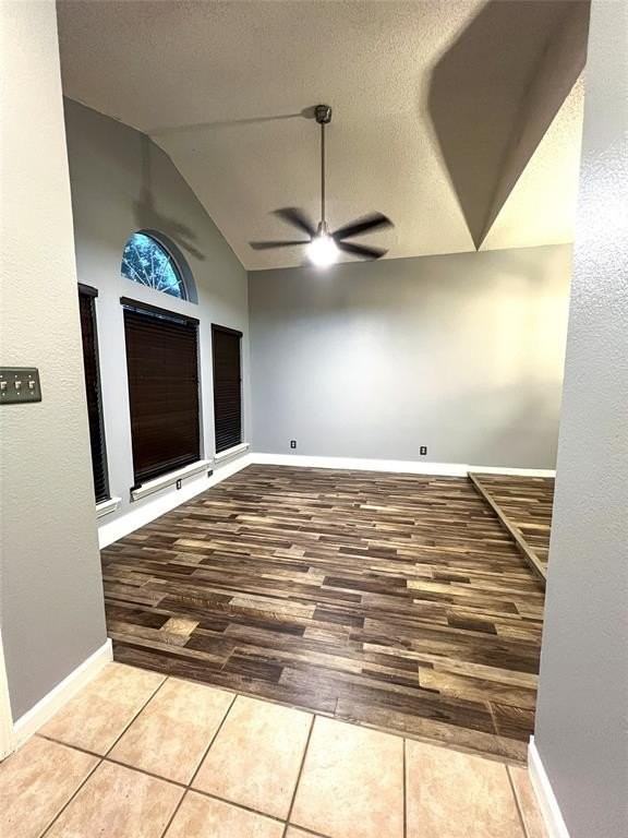 7904 Fox Chase Dr - Photo 2 of 24