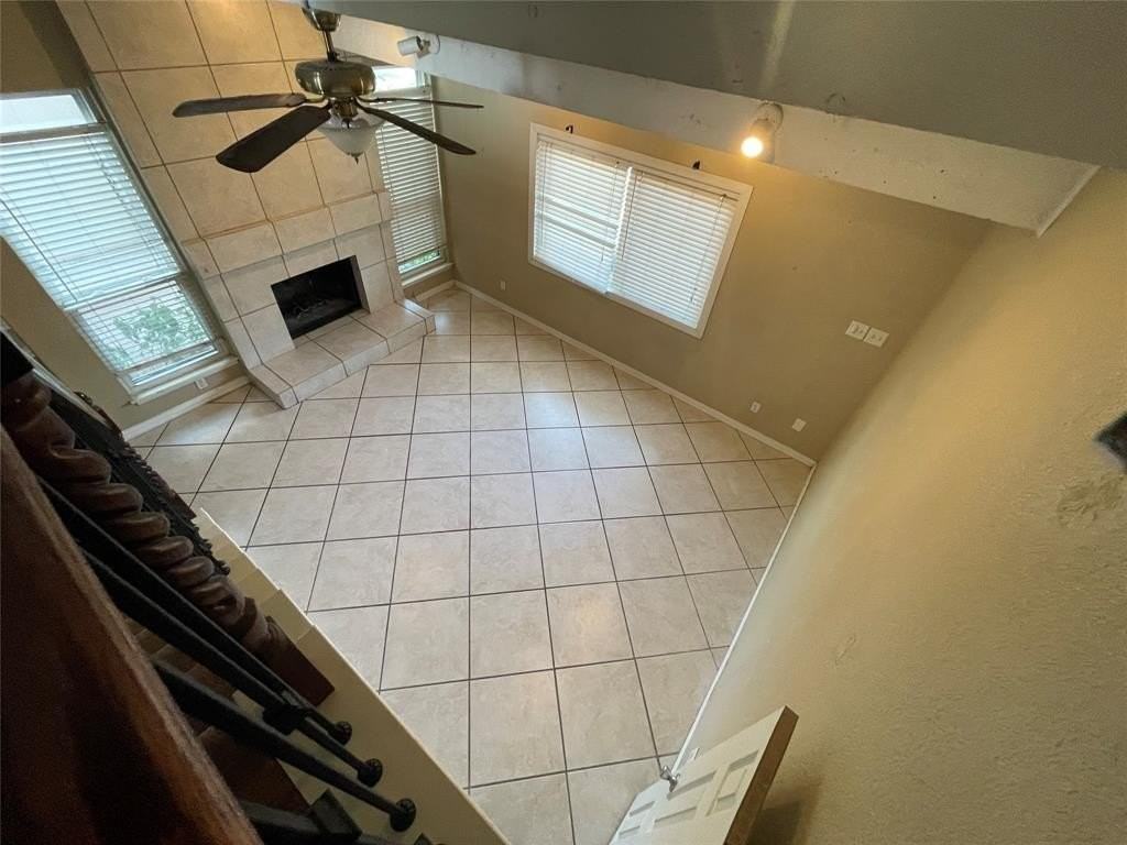 12721 Preston Rd - Photo 7 of 35