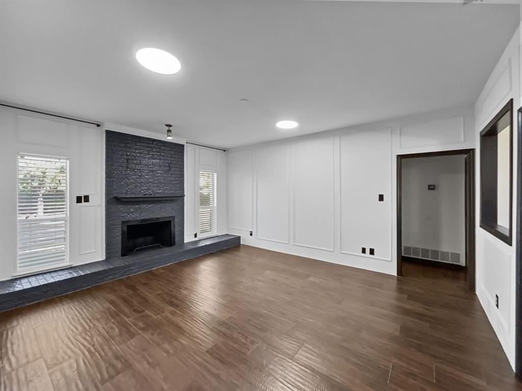 301 Barclay Ave - Photo 7 of 30