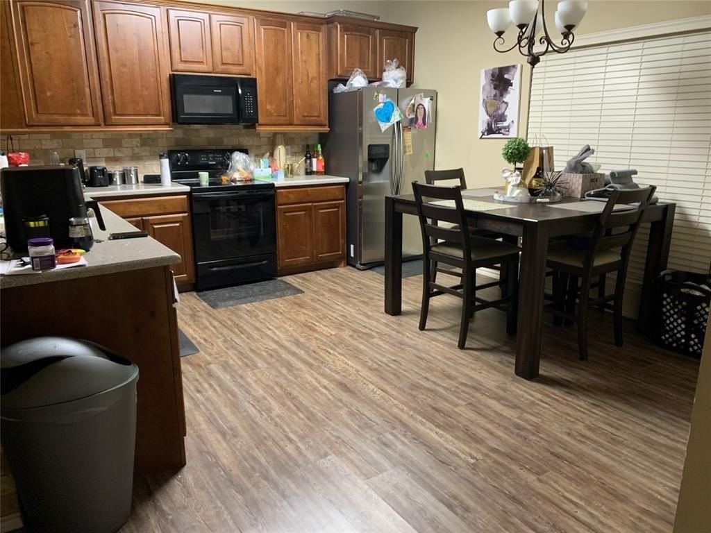 1005 Skyview Ct - Photo 6 of 20