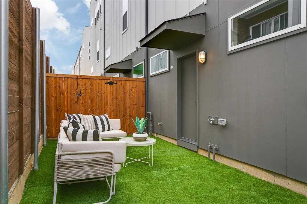 1510 N Washington Ave #701 - Photo 3 of 19