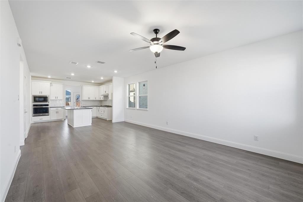 108 N Sky Dr - Photo 4 of 40